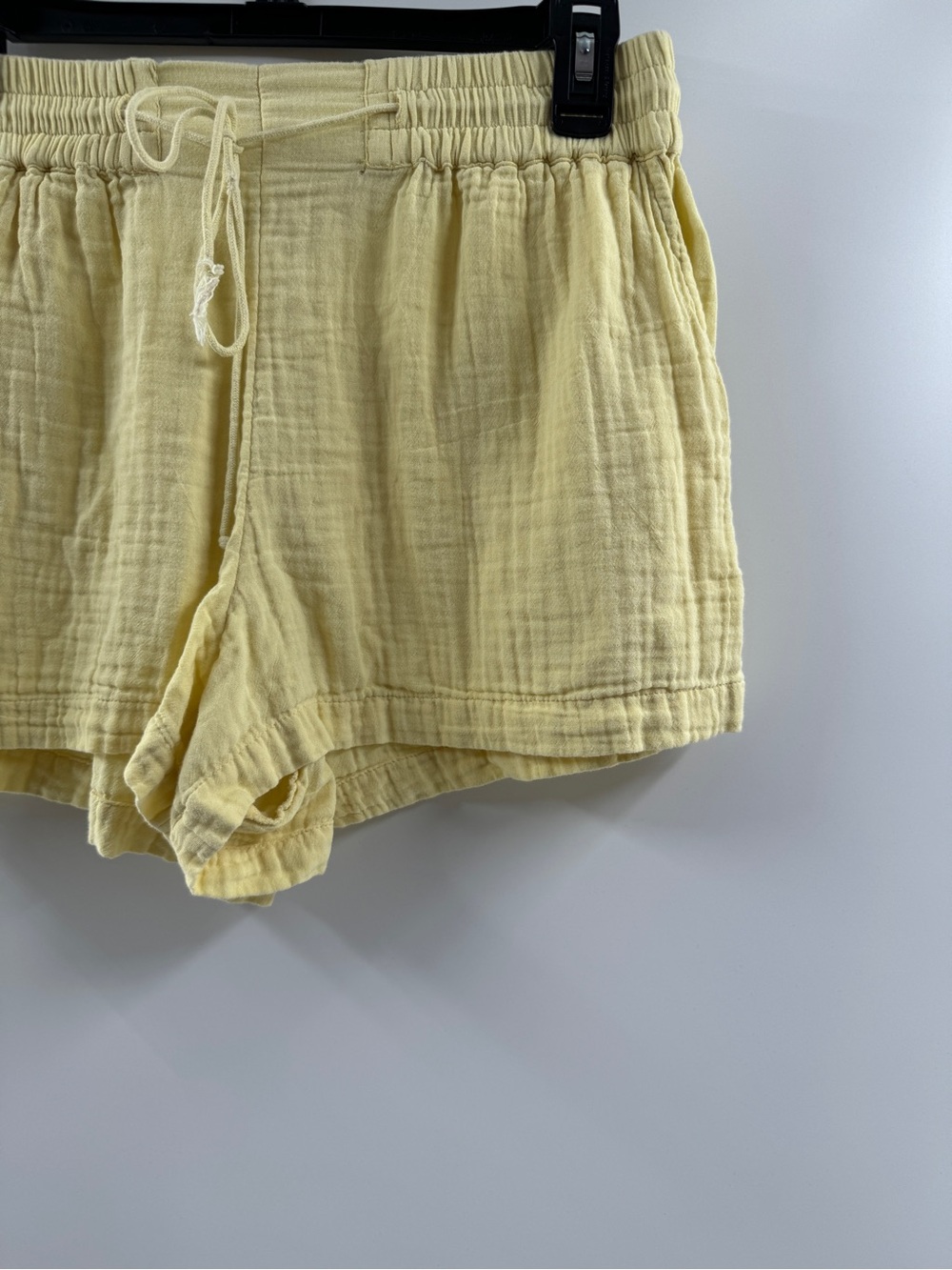 Billabong Yellow Gauze Drawstring Cover Up Shorts – Women's Large - Picture 3 of 7